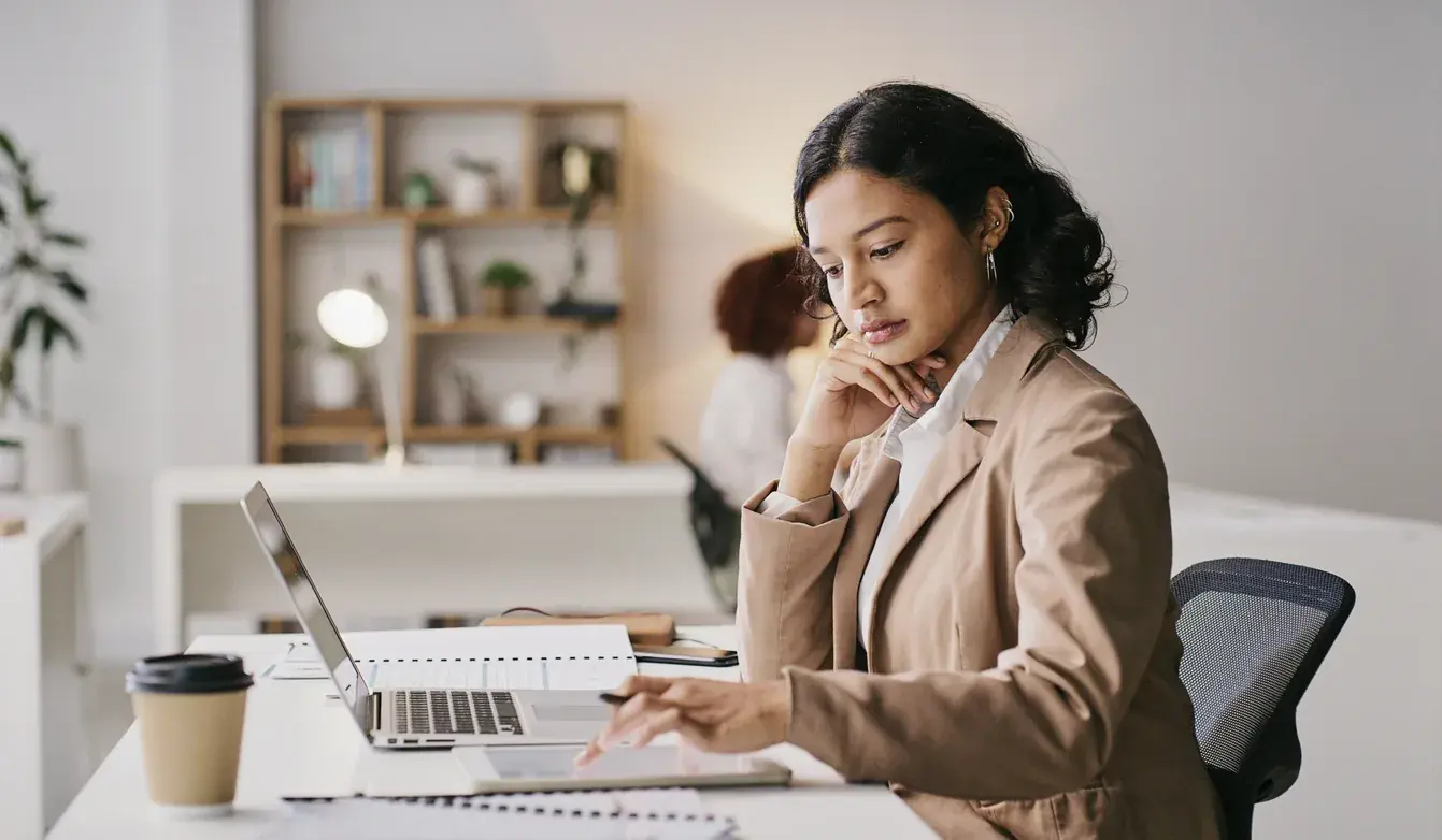 woman on laptop